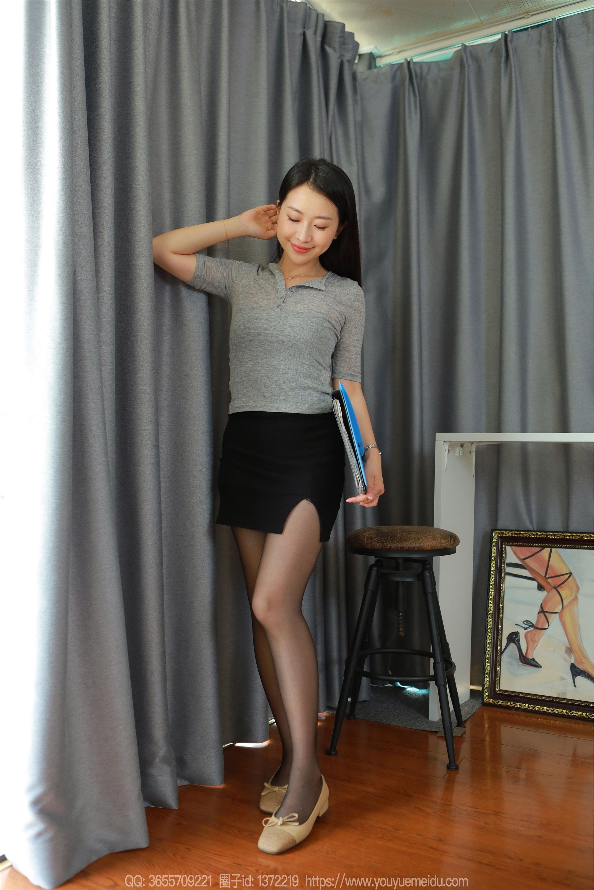 IESS异思趣向  2024.05.05 丝享家 1733 小婕《黑丝短裙（下）》